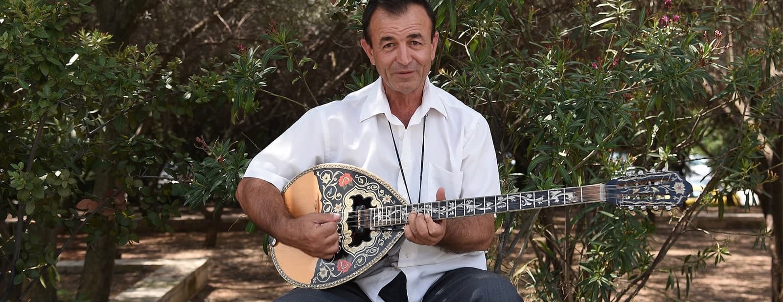 Bouzouki